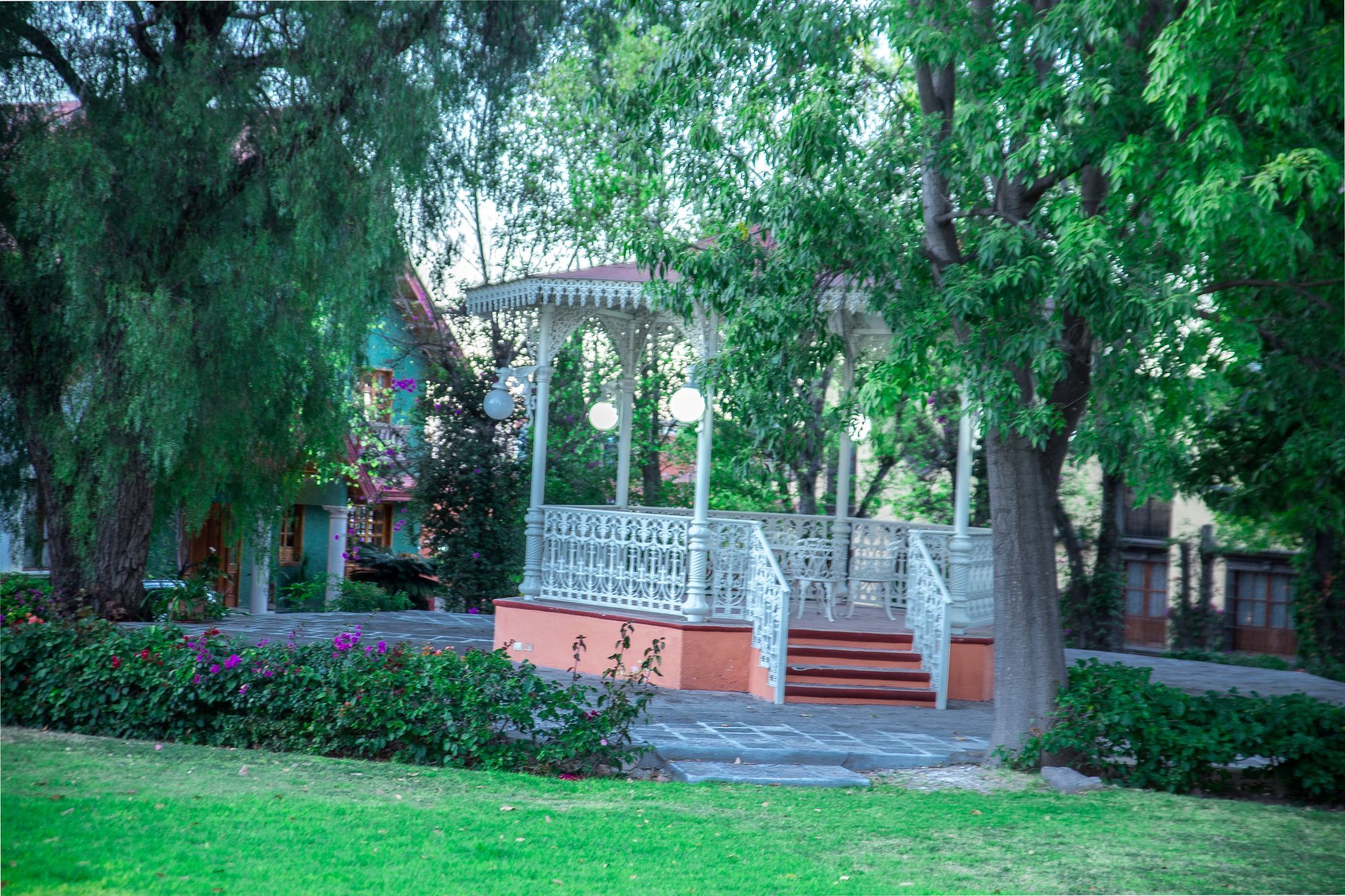 Bed and Breakfast Tu Casa En El Parque Альенде Экстерьер фото